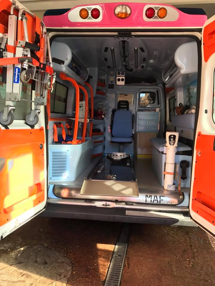 327.9813430 Ambulanza Privata A Castelli Romani - Ambulanza Roma Medical offre Ambulanze per tutto il territorio Romano. Operiamo 24h su 24 tutti i giorni.